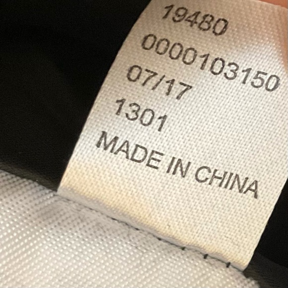 Harry Potter Hufflepuff Logo Hooded Varsity Wool Blend Jacket - Picture 12 of 12